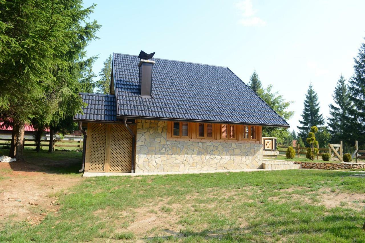 Planinska Gospa Bajina Basta Bagian luar foto