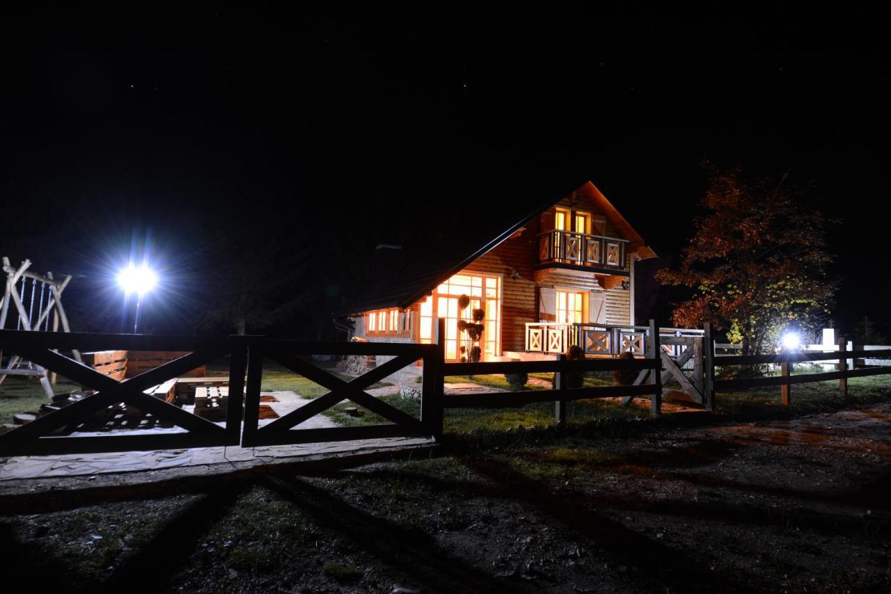 Planinska Gospa Bajina Basta Bagian luar foto