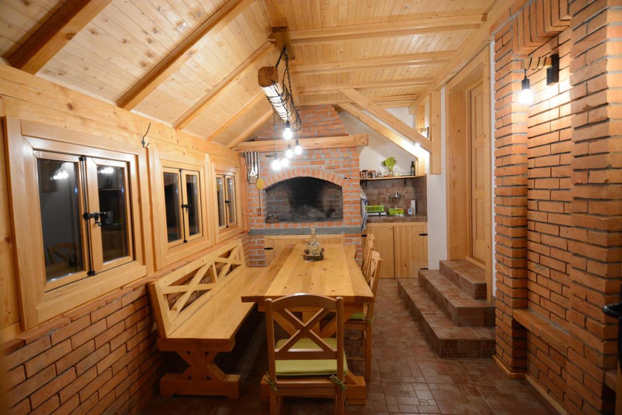 Planinska Gospa Bajina Basta Bagian luar foto